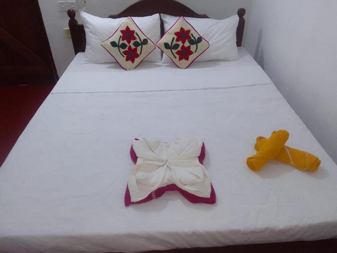 Winstar Homestay Sigiriya Exterior photo